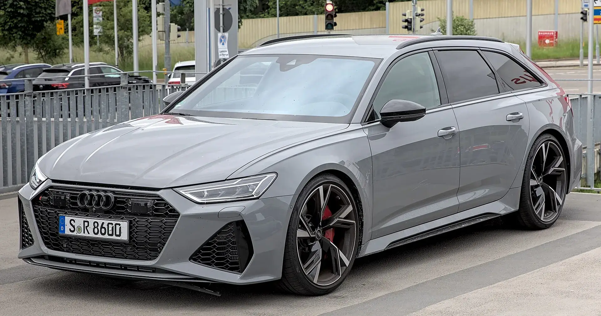 Front three-quarter view in Nardo Grey