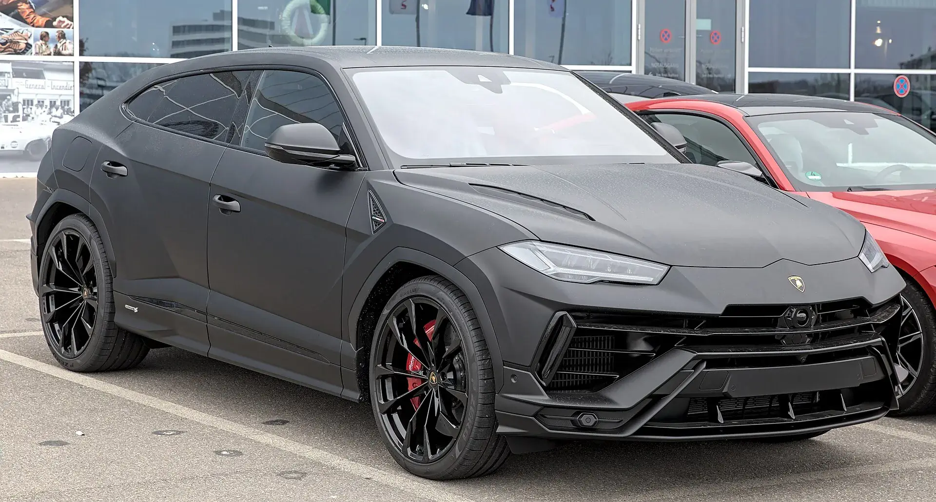 Front three-quarter view in matt grey